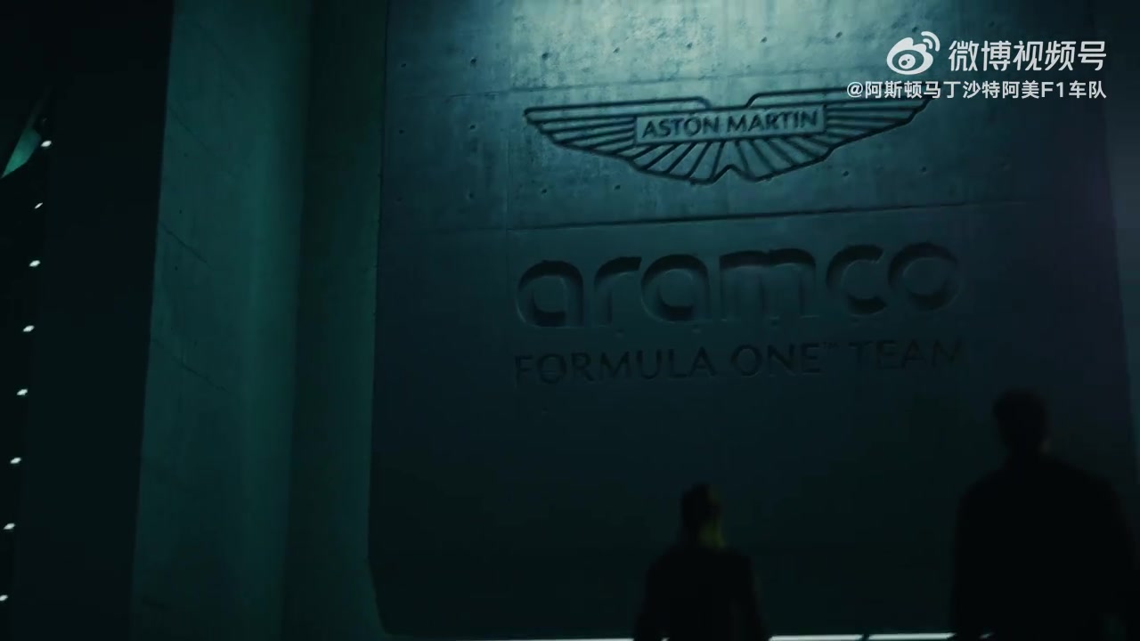 金年会全力冲击新赛季F1!阿斯顿马丁车队发布新车AMR25:绿黑色调