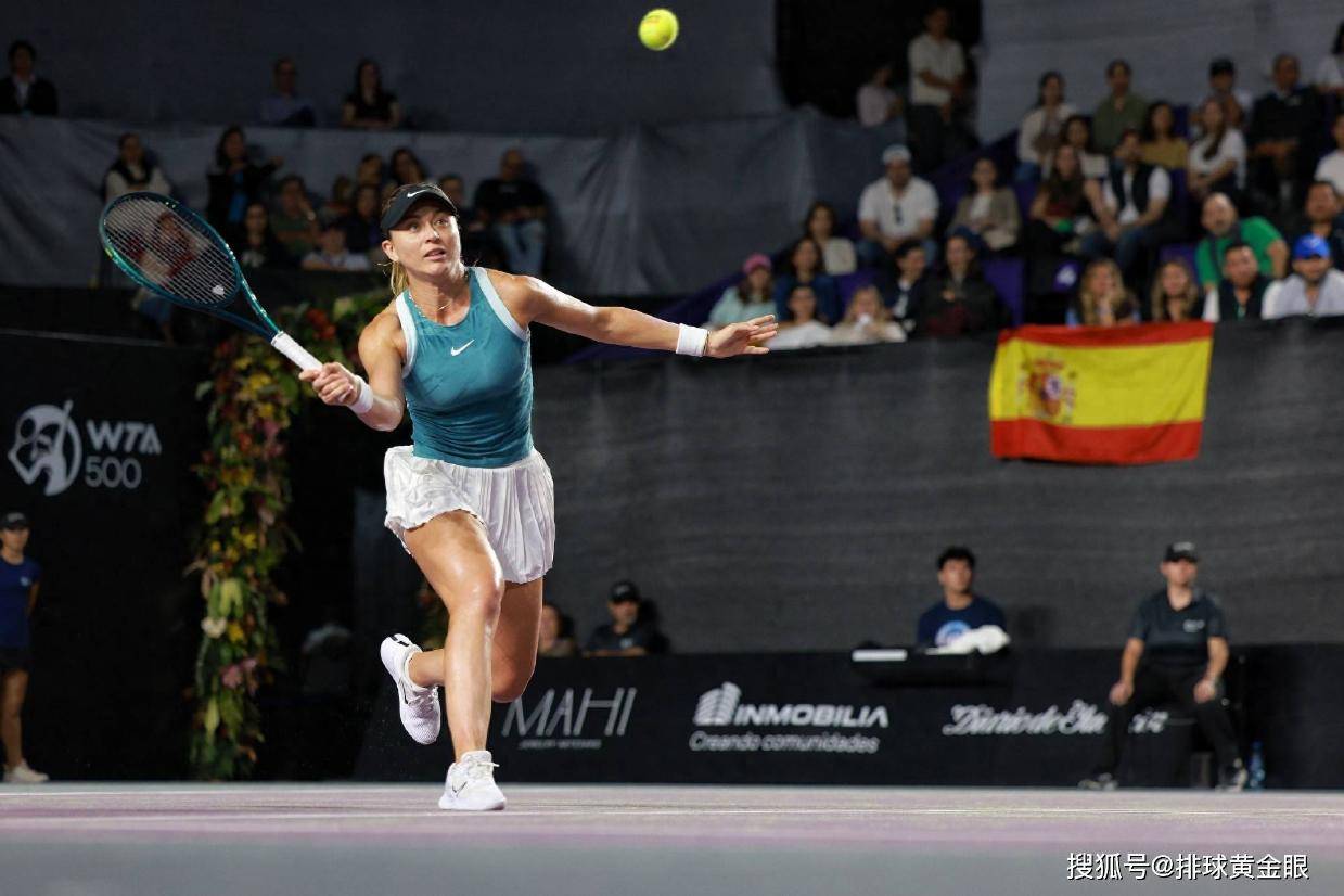 巴多萨退赛无缘超越郑钦文!第八之争仍有变数,纳瓦罗还差1胜