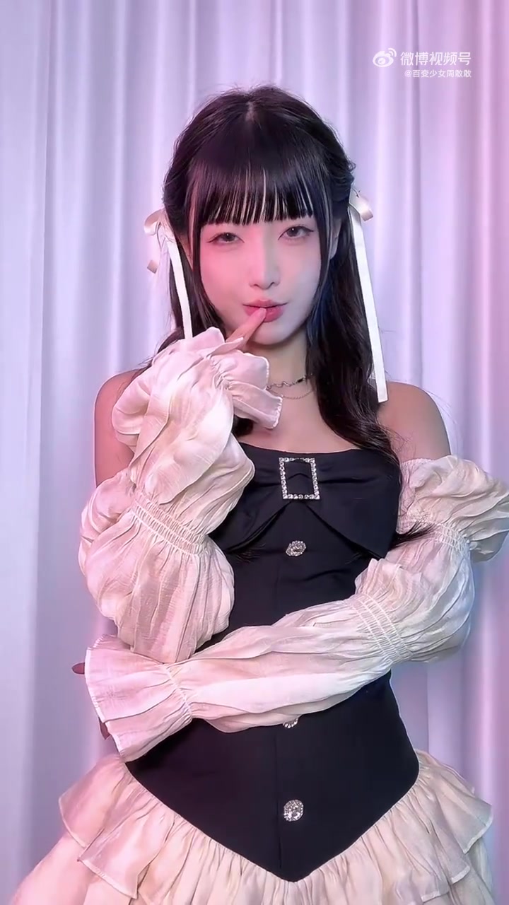 金年会金字招牌信誉至上互动女主持人周敢敢分享跳舞视频:主播今天直播也是好起来了~