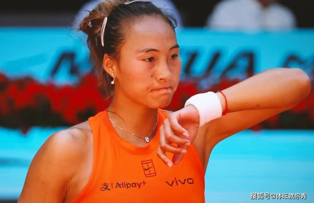 4-6!4-6!郑钦文自曝输球原因,这才是最让球迷绝望的